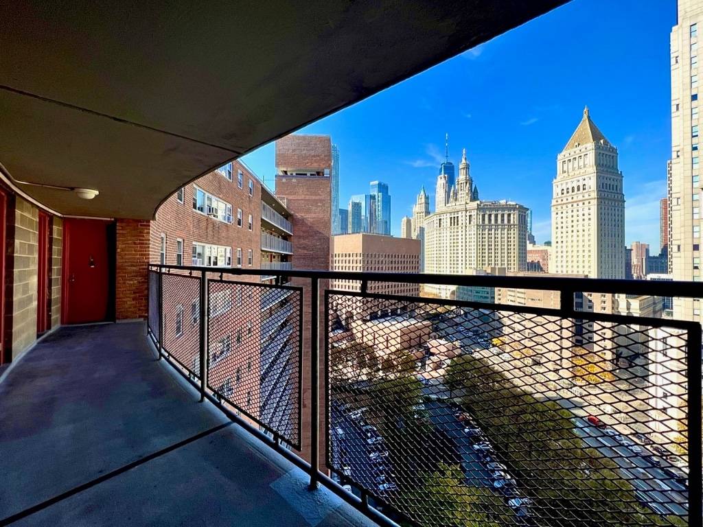 A rare opportunity to acquire a sunlit corner 2 bedroom.