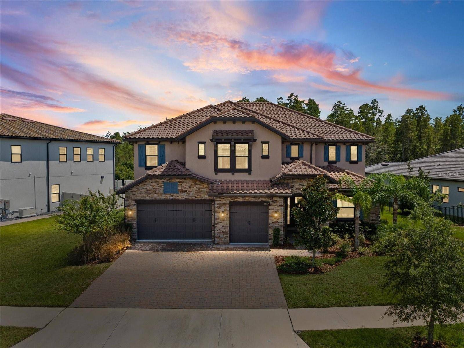 Under contract accepting backup offers.