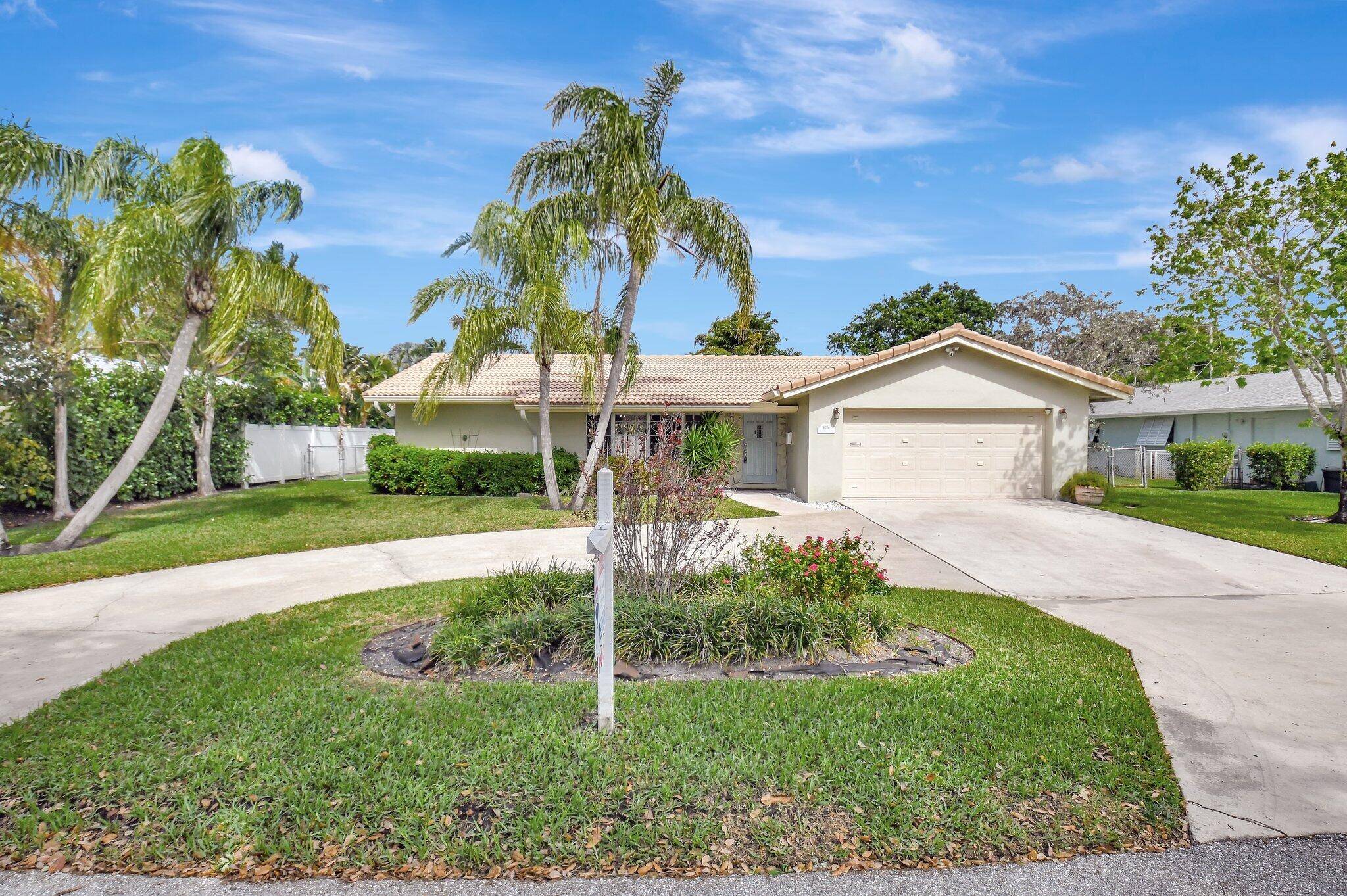 Welcome to East Delray Beach's highly sought after Lake Ida Neighborhood just 1.