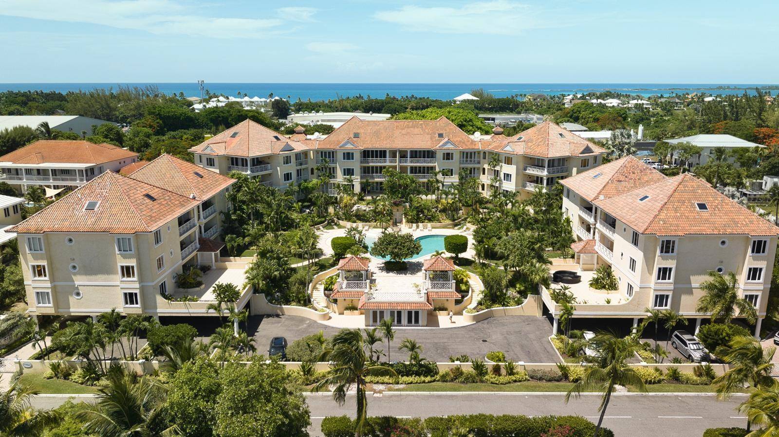 HARBOUR BREEZE PARADISE I Condo New-Providence