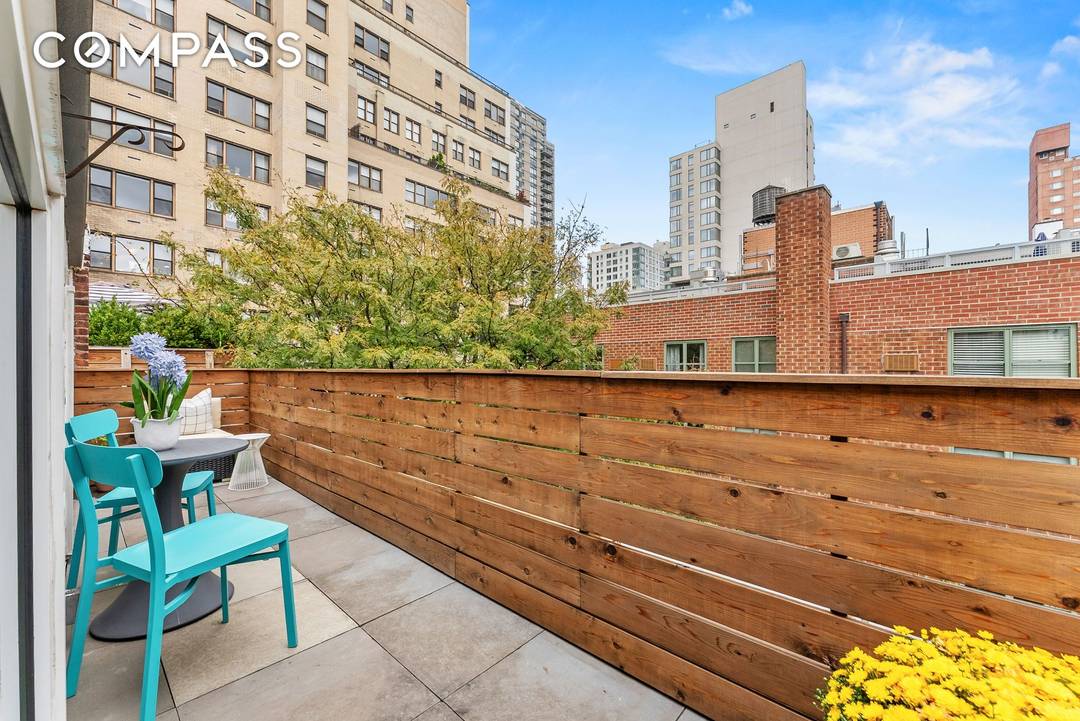 Welcome home to your unique and rare loft in Gramercy !