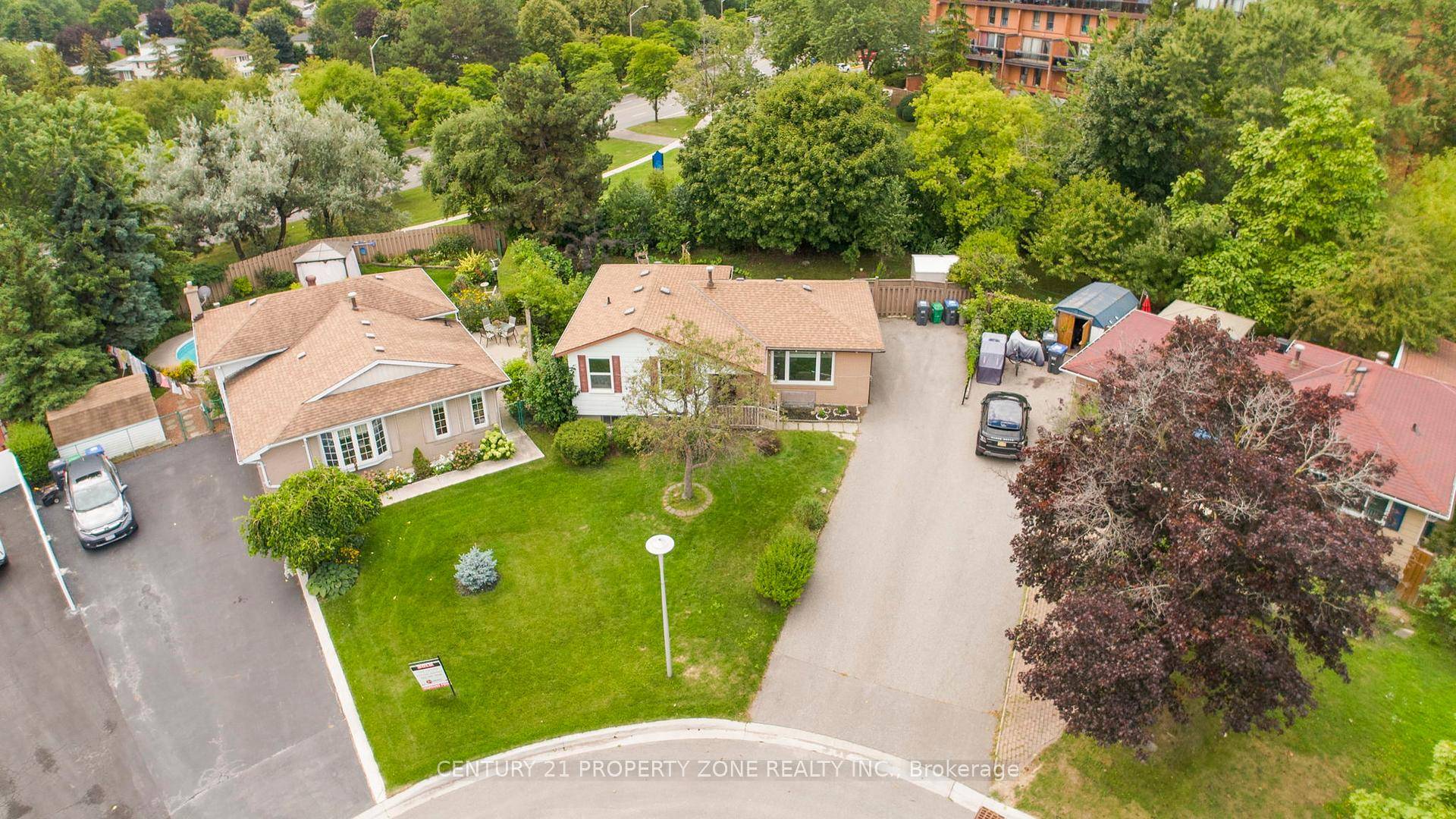 This 4 level sidesplit home is situated in a desirable, family friendly neighborhood, conveniently close to schools, public transit, and shopping.