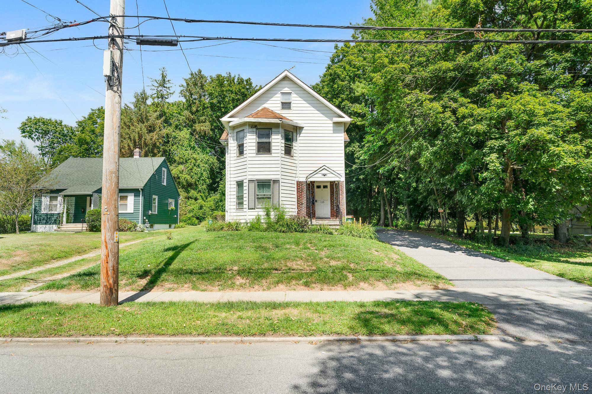 Charming Duplex Near Vassar Great Investment Opportunity !