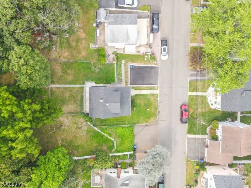 Welcome to your dream home in Totowa !