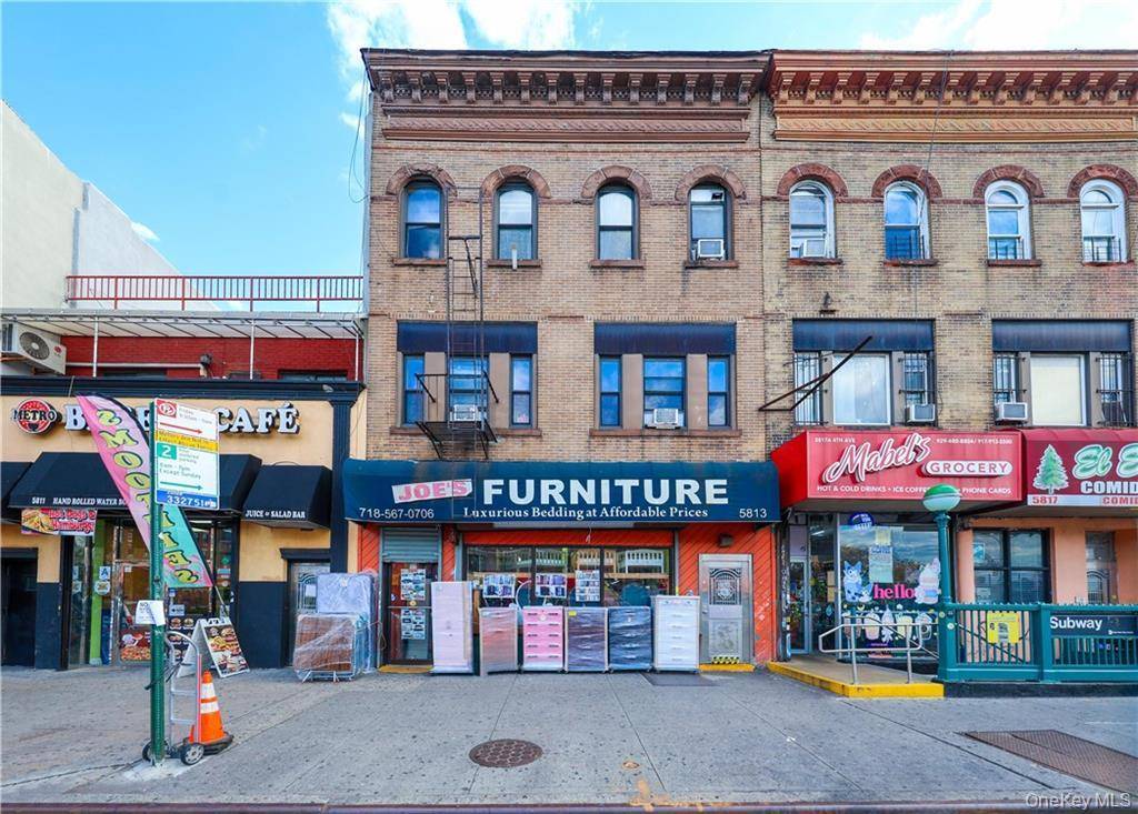 Mixed use 4 family with store in prime Brooklyn location !