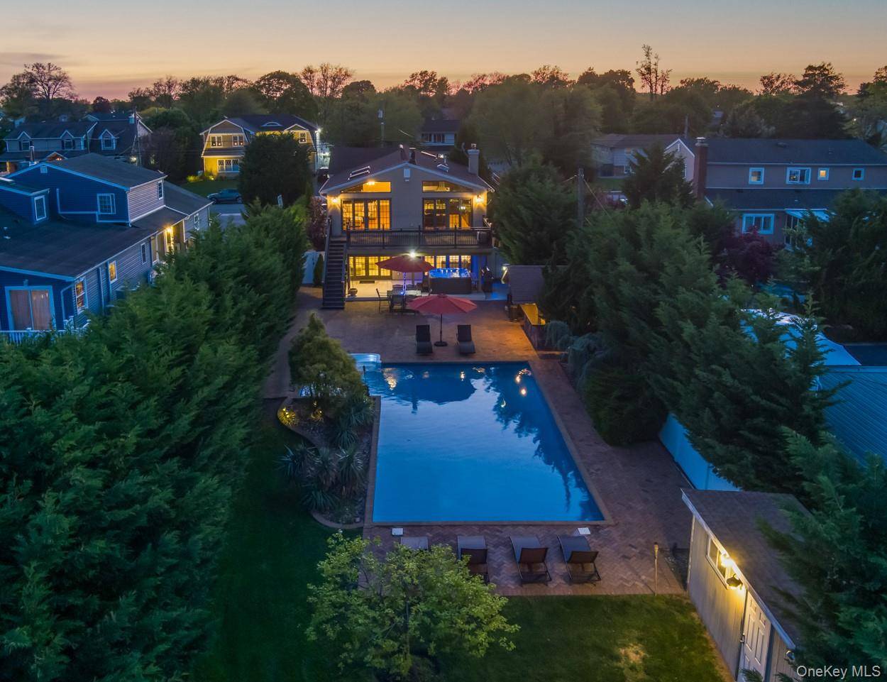 Waterfront luxury meets modern comfort at this reintroduced gated compound in Biltmore Shores.