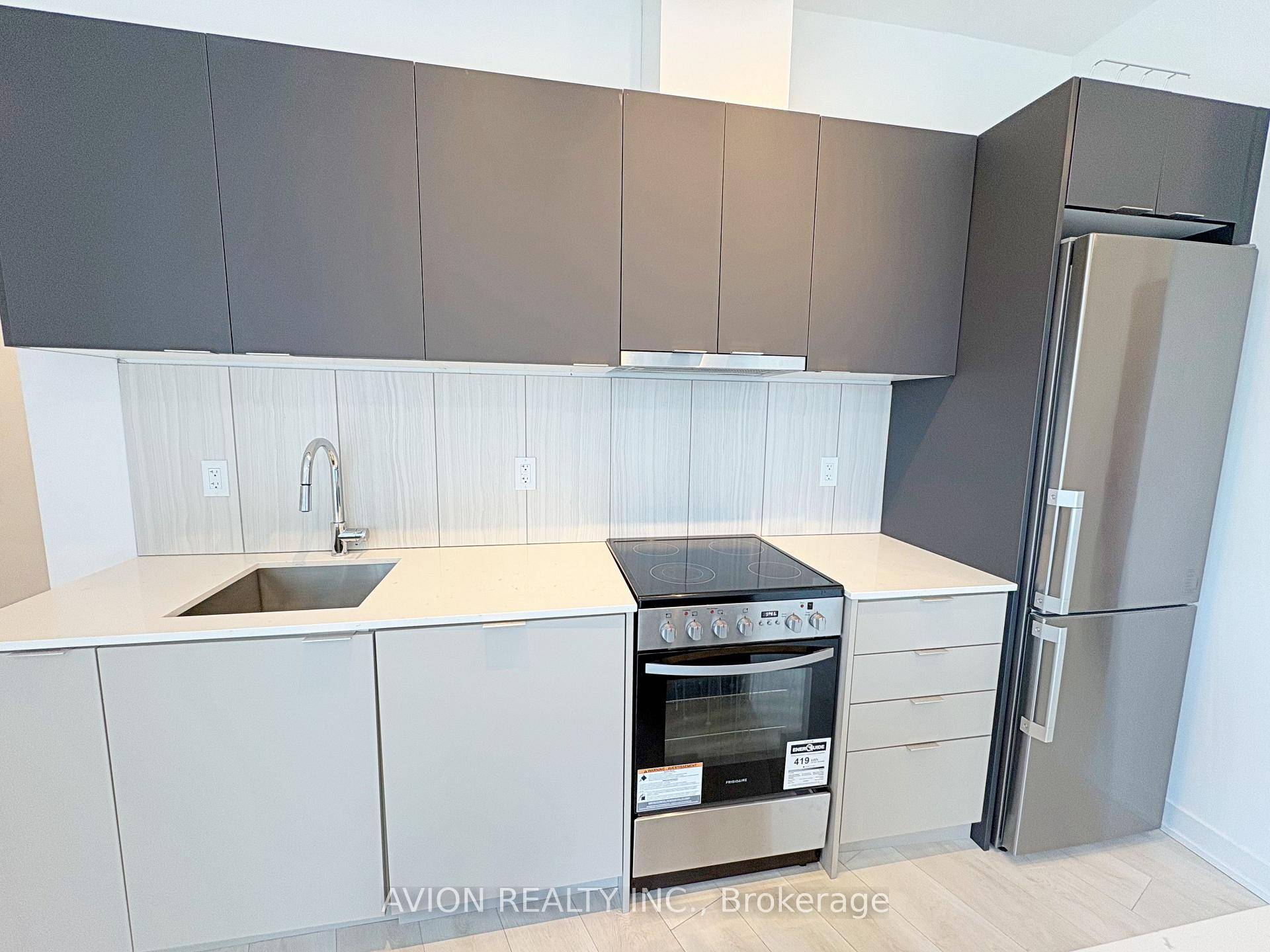Live In The Prestigious Express Condos In Clanton Park !