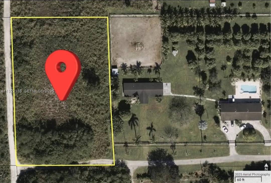 GREAT 1. 69 ACRE CONRNER LOT FOR SALE, PERFECT FO AGRICULTURAL USE.