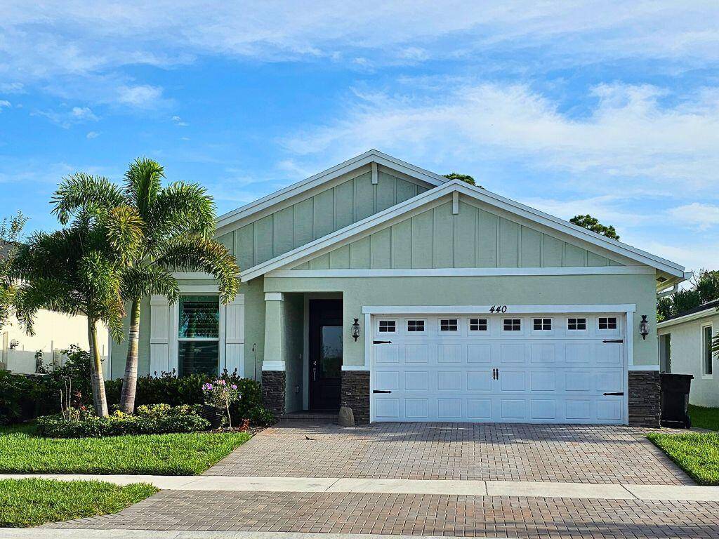 PHOTOS COMING SOON ! Veranda Preserve 3 years new construction and over 20K in upgrades !