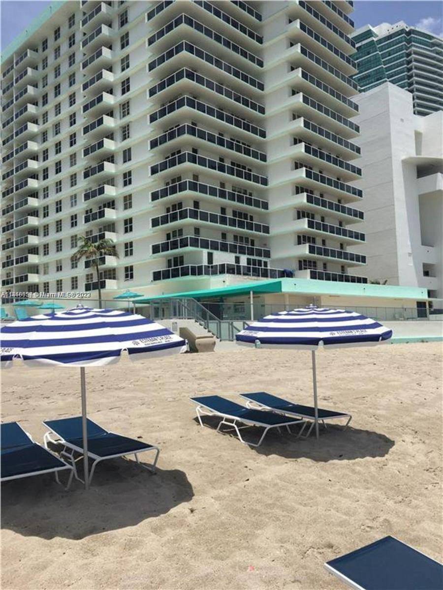 WINTER GETAWAY Escape The Cold And Embrace The Warmth Of Florida's Radiant Sun.