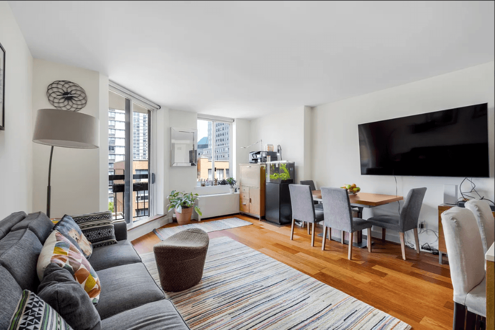 Enjoy serene water views from this amazing apartment that boasts a large balcony !