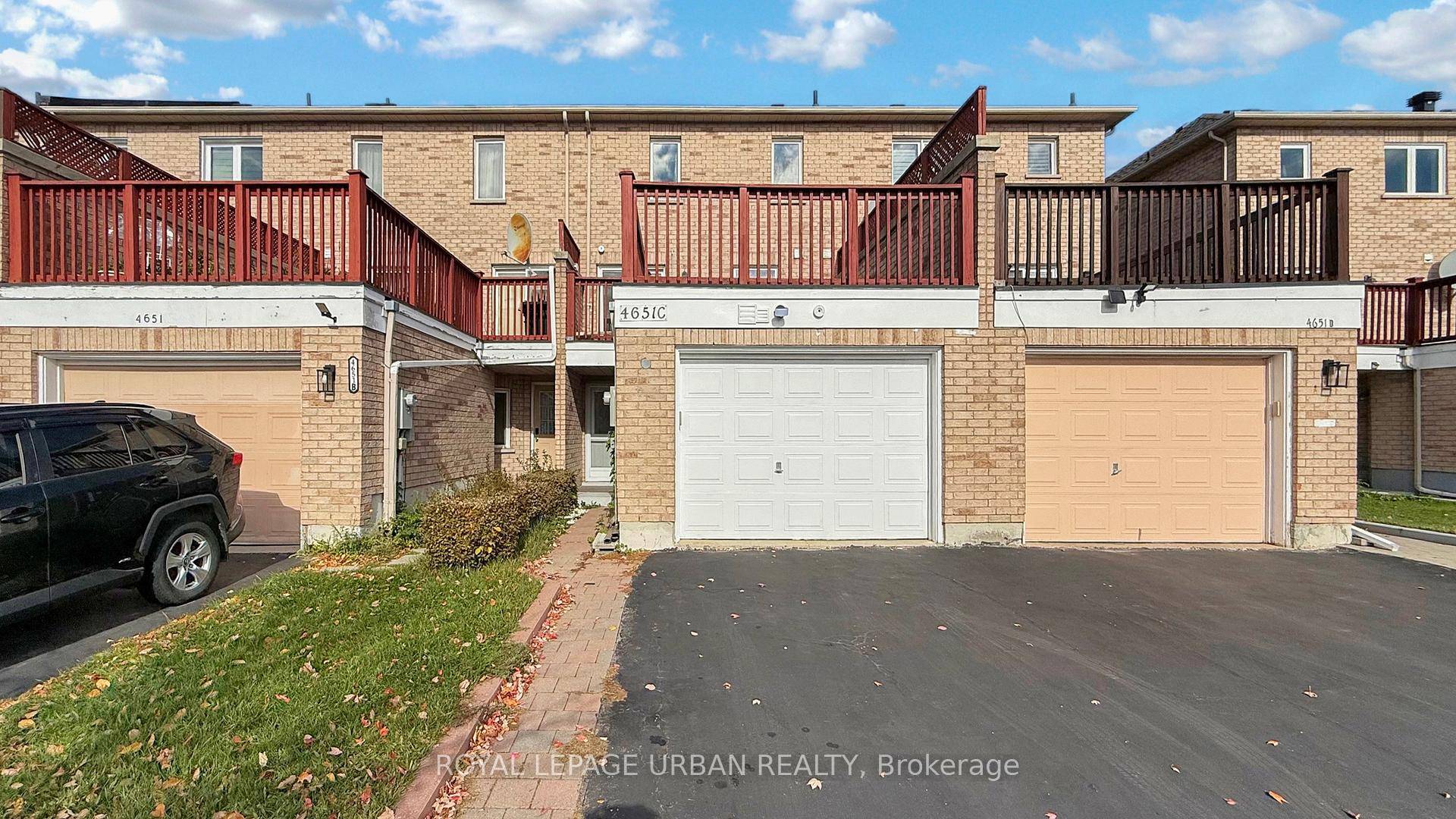 Welcome to 4651C Kingston Rd Lower Level SuiteStep into comfort and convenience in this bright and spacious lower level suite, offering over 800 sq.