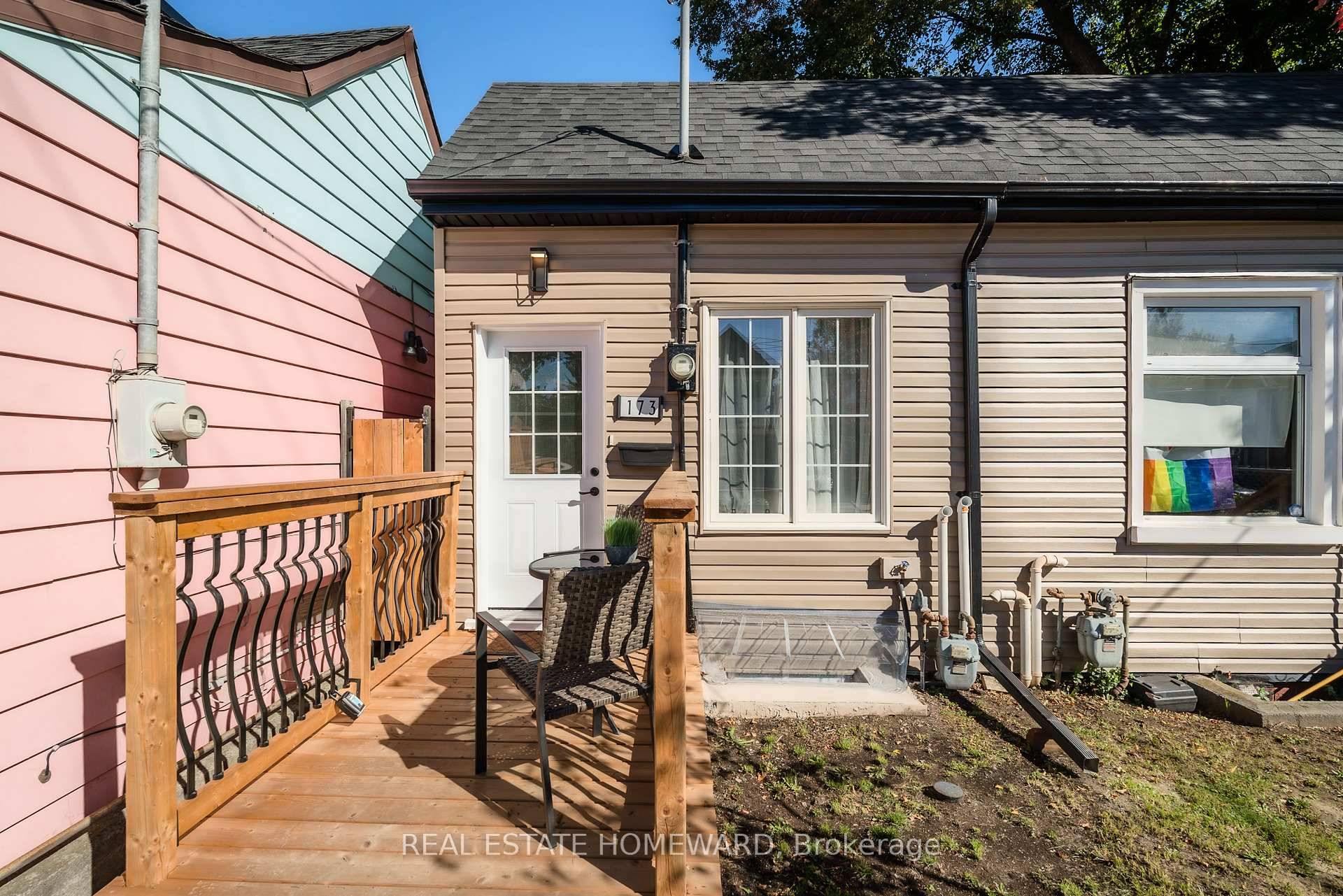 Love condo living but need a yard for Fido and your BBQ ?
