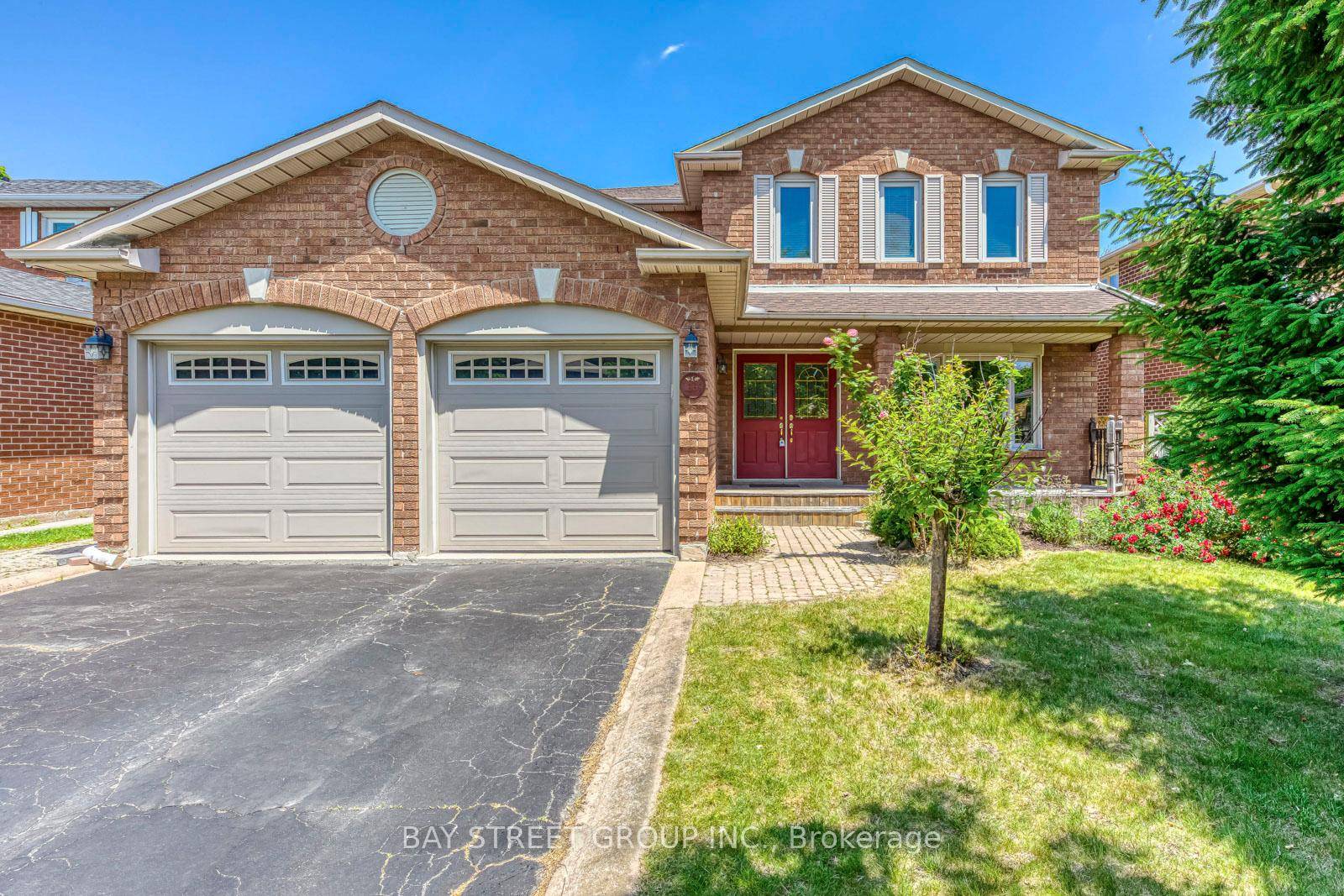 Beautifully Maintained Home on a Premium Lot in the Sought After Clearview Community.