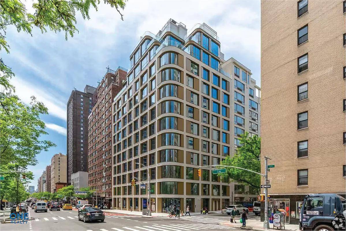 Welcome to Hendrix House, the first building in New York City explicitly designed for those looking to maximize their life and work from the serenity of their own home.