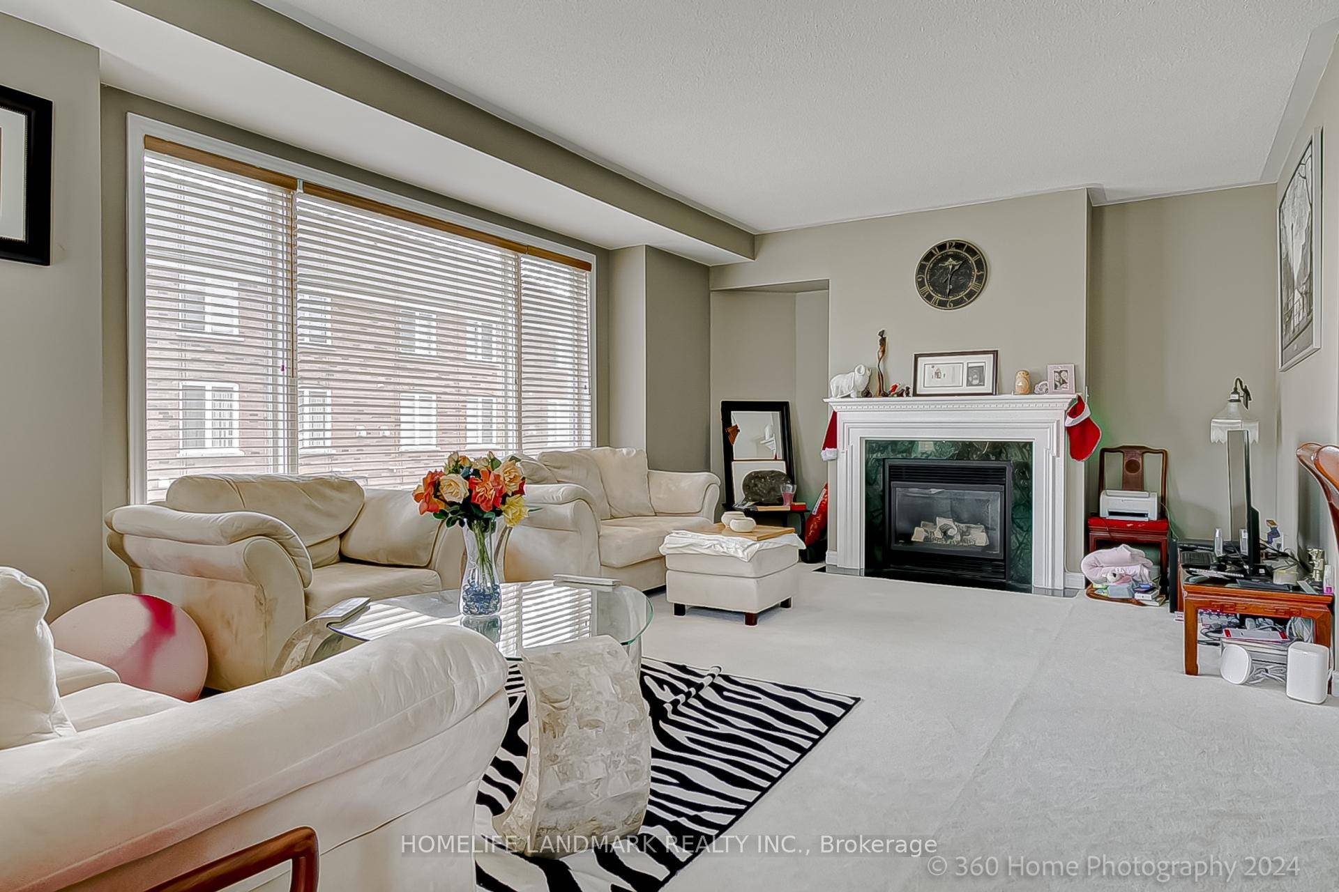 Luxury End Unit Town Home, Brand New Luxury Vinyl Flooring Throughout, Freshly Painted, Huge Kitchen W Lots Wdws, Bkft Area W Double French Dr Walk Out To Large Balcony, 4 ...
