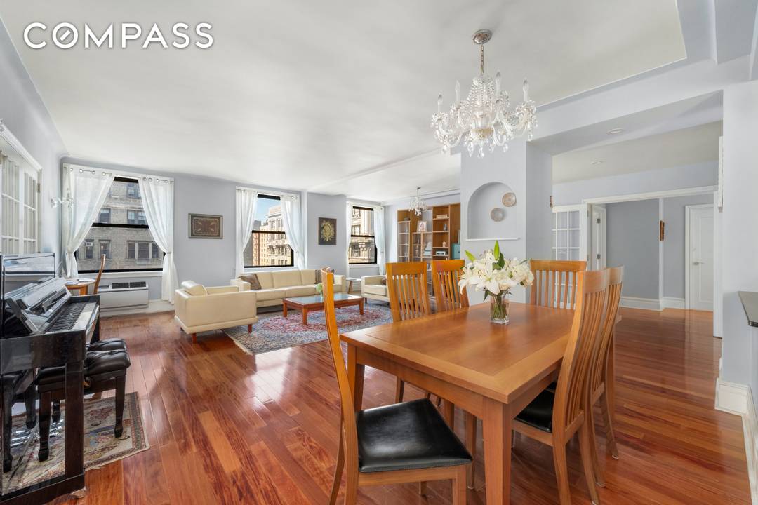 Sprawling 5 Bedroom Double Corner Residence with 4 Exposures, Light, Views amp ; Flexible Living.