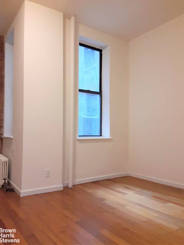 UNBELIEVABLEY ENORMOUS split two bedroom, one bath with WASHER amp ; DRYER and DISHWASHER in Carnegie Hill AVAILABLE JUNE 1 NO DOGS ALLOWED HUGE Apartment !