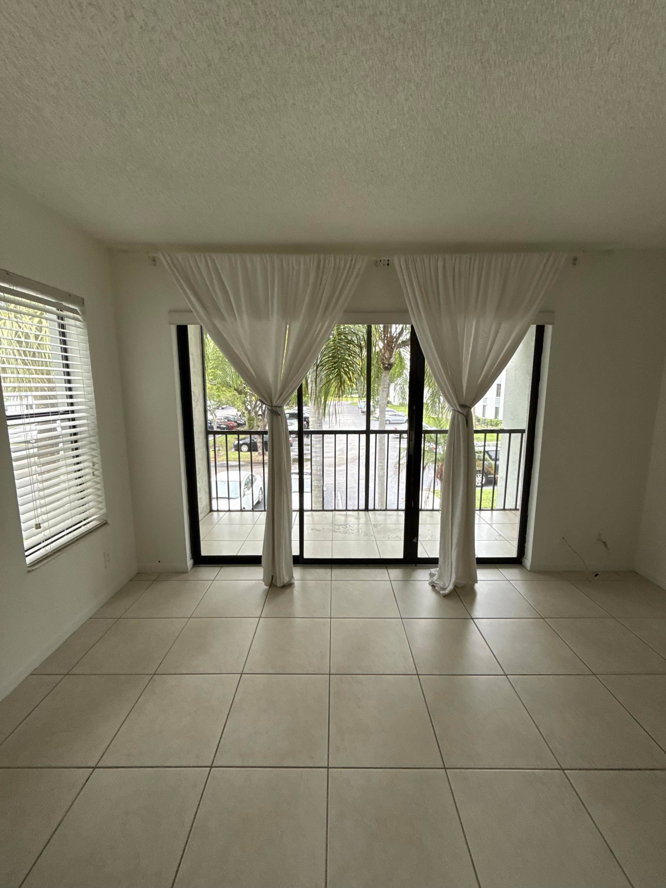 1010 Green Pine Boulevard Condo Palm Beach