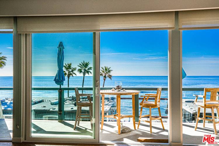 11874   Coral Reef Ln 2BR Malibu La