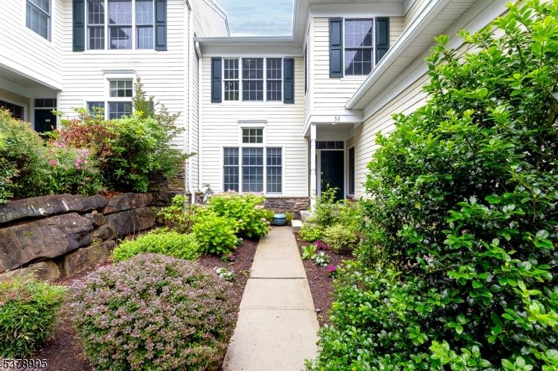 Welcome to 32 Jade Lane, a beautifully maintained home in one of Denville's premier active 55 only communities, offering an exceptional resort lifestyle with a clubhouse, pool, tennis courts, and ...