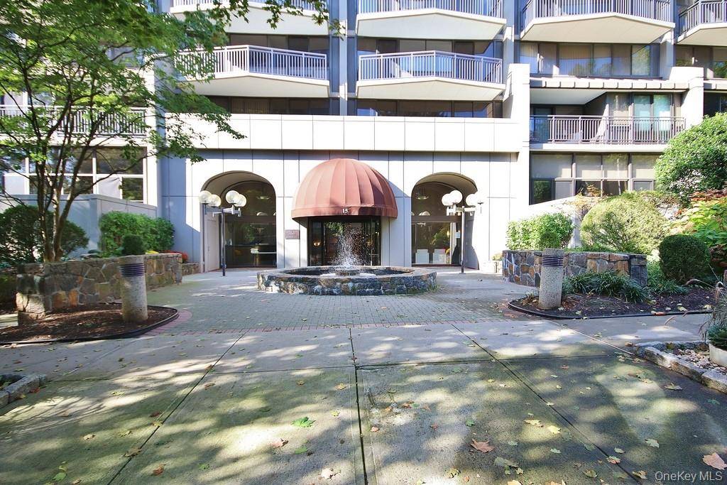 This spacious 1, 275 sq. ft.