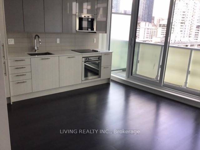 Very Functional 1 Bedroom At Stanley Condos, Bright Unit With An Open Concept Space, Modern Built In Kitchen Appliances, Ensuite Washer Dryer, Walk Out To Open Balcony, Live In A ...