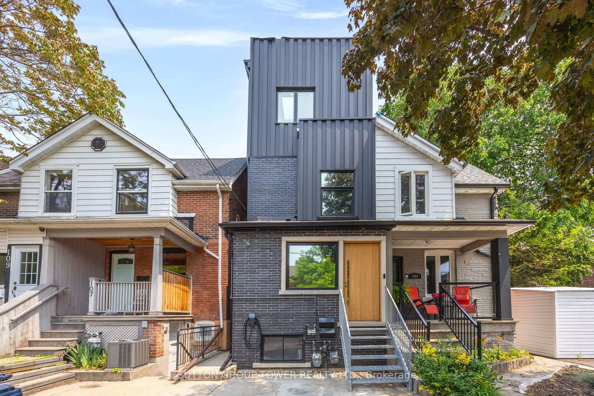 Absolutely Gorgeous Newly Renovated 3 Bdrm, 2 Baths On 2 Flr, Approx.