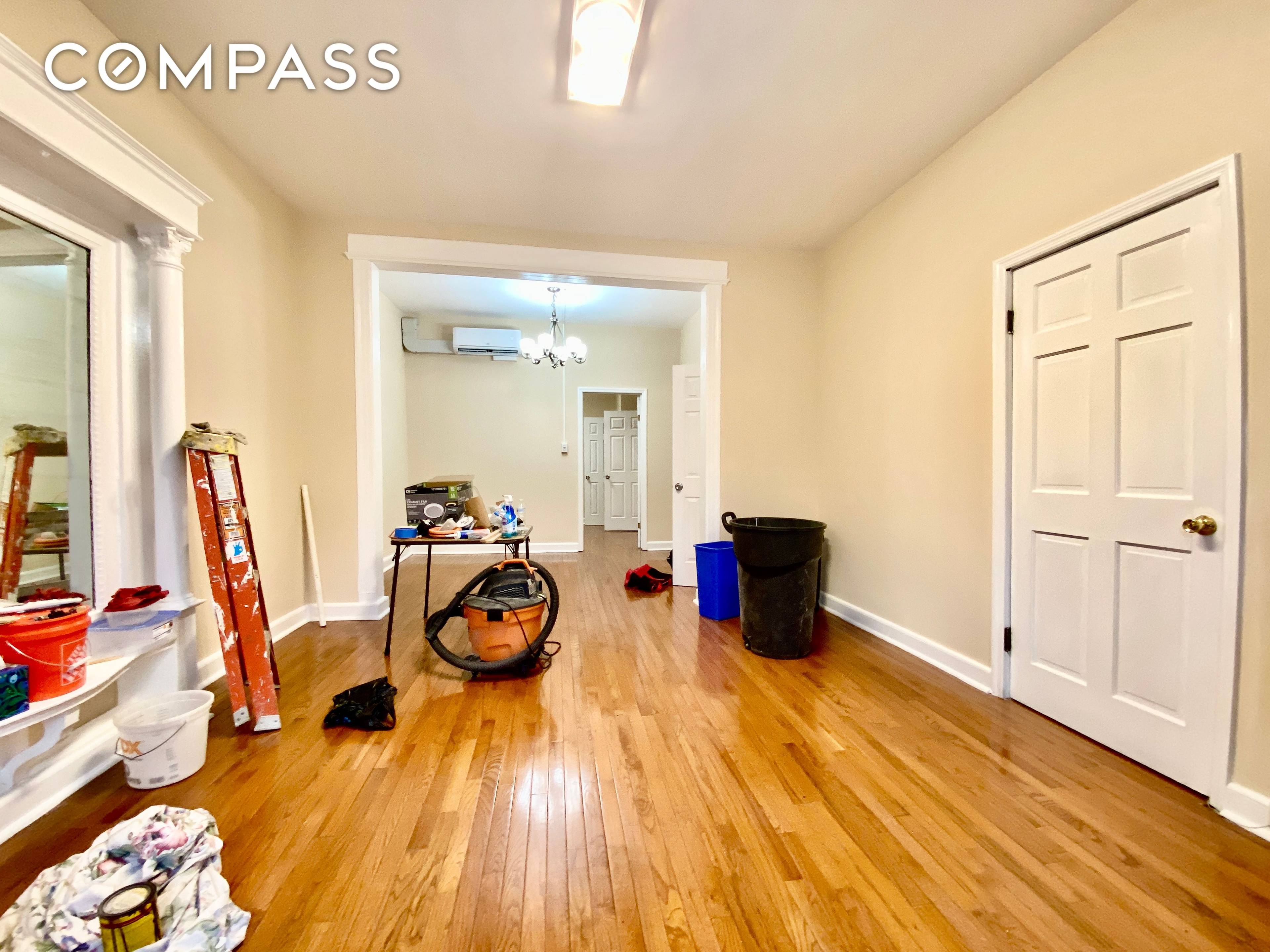 PLEASE WATCH REQUEST A VIDEO OF THE UNIT FOR A VIRTUAL TOUR !