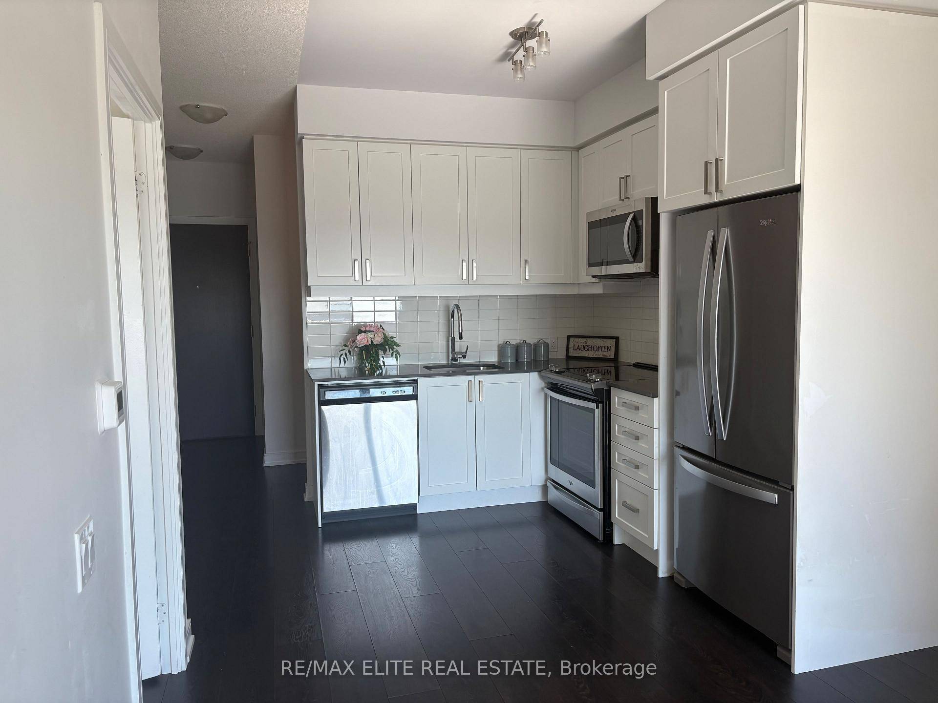 Great price. Contemporary, chic Lifestyle, With Many Upgrades Incl White Tiles Backsplash, Quartz Counters In Kitchen And Bathrooms.