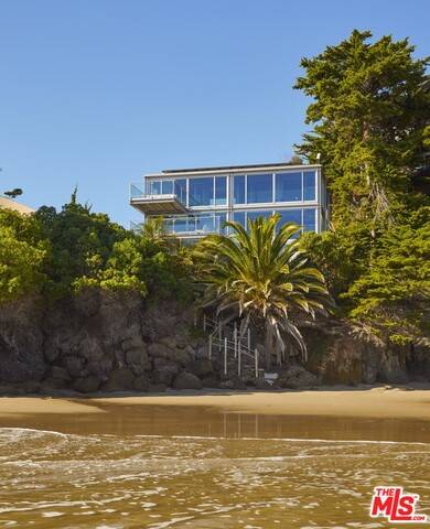 6525 Point Lechuza Dr Malibu LA