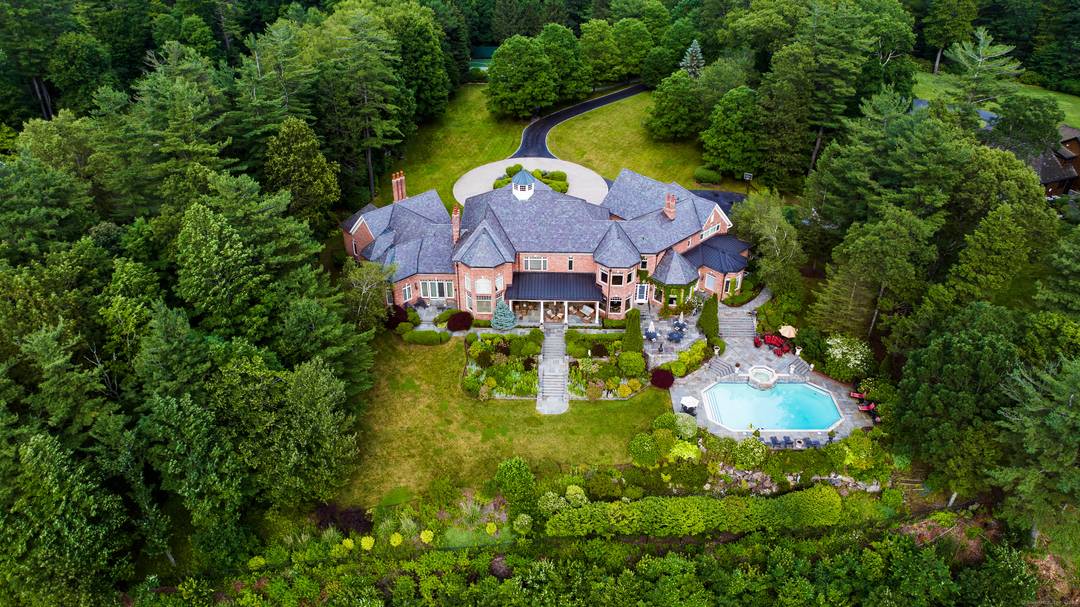 Luxury at its finest Views, Privacy Prominence in this prestigious European inspired gated estate anchoring this sought after cul de sac community.