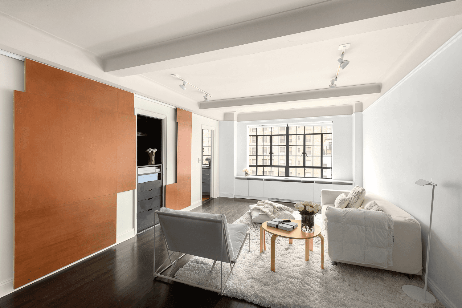 Welcome to apartment 9H, a sleek, high end studio in a pre war Art Deco Park Avenue Building.