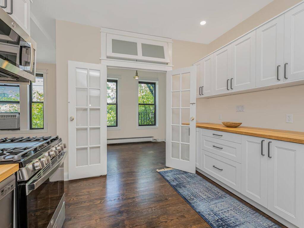 his beautifully renovated apartment in Bay Ridge is a true gem !