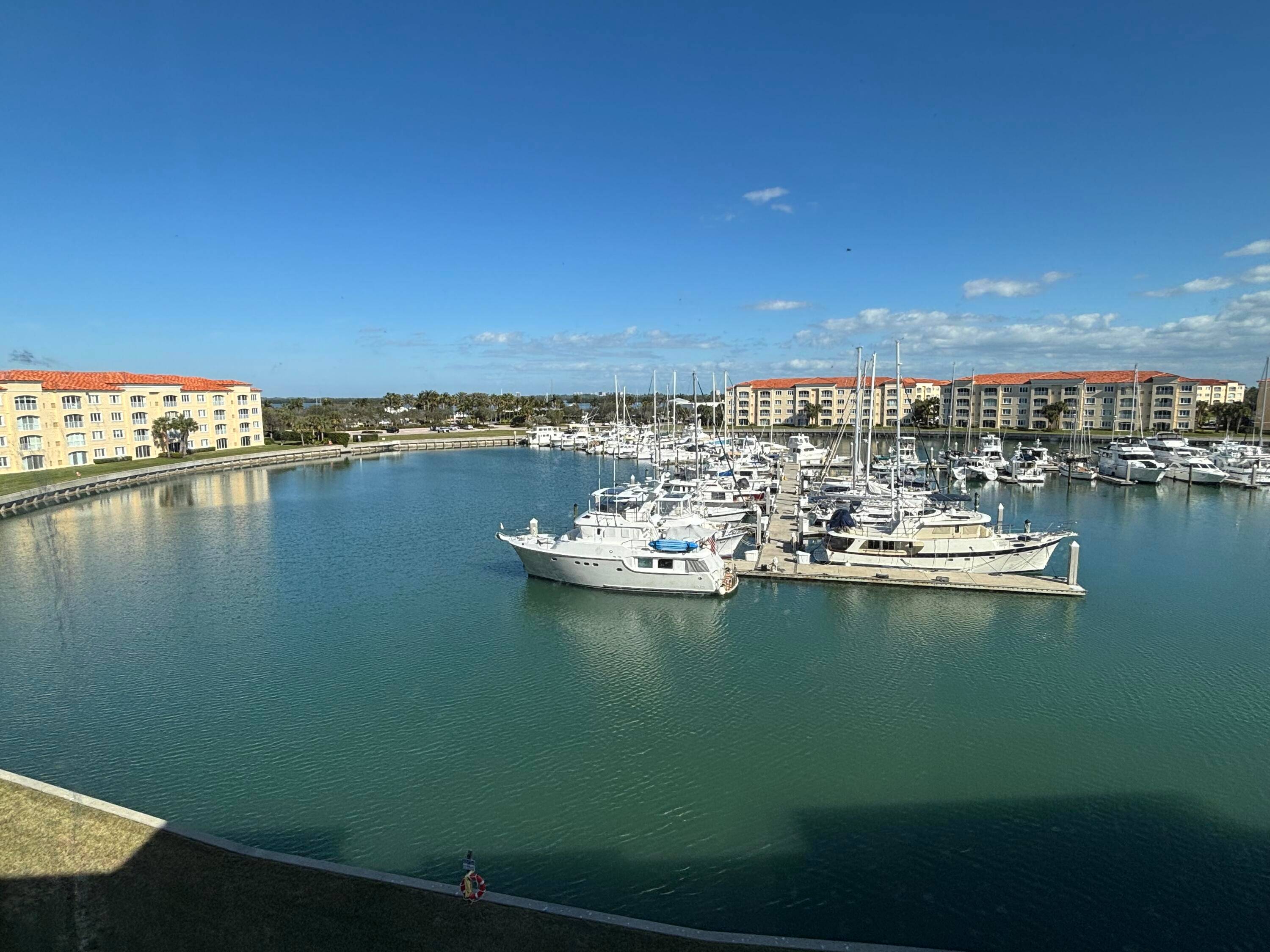 Reduced Price to 499, 999 Gorgeous Penthouse Corner Condo unit !