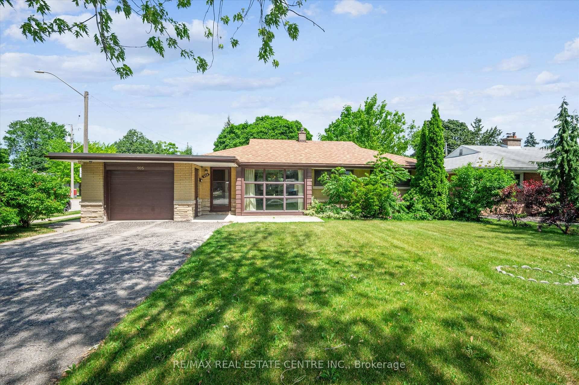 RENOVATORS DREAM ! Your chance to renovate your dream home on this beautiful large lot 60x140.