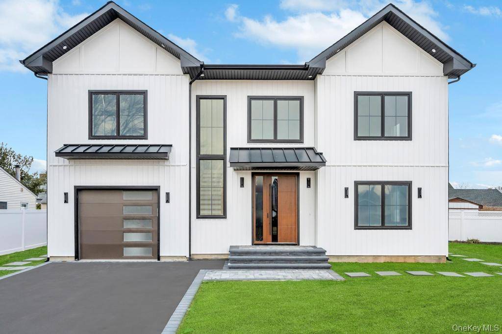 Welcome to this exquisite 5 bedroom, 4.