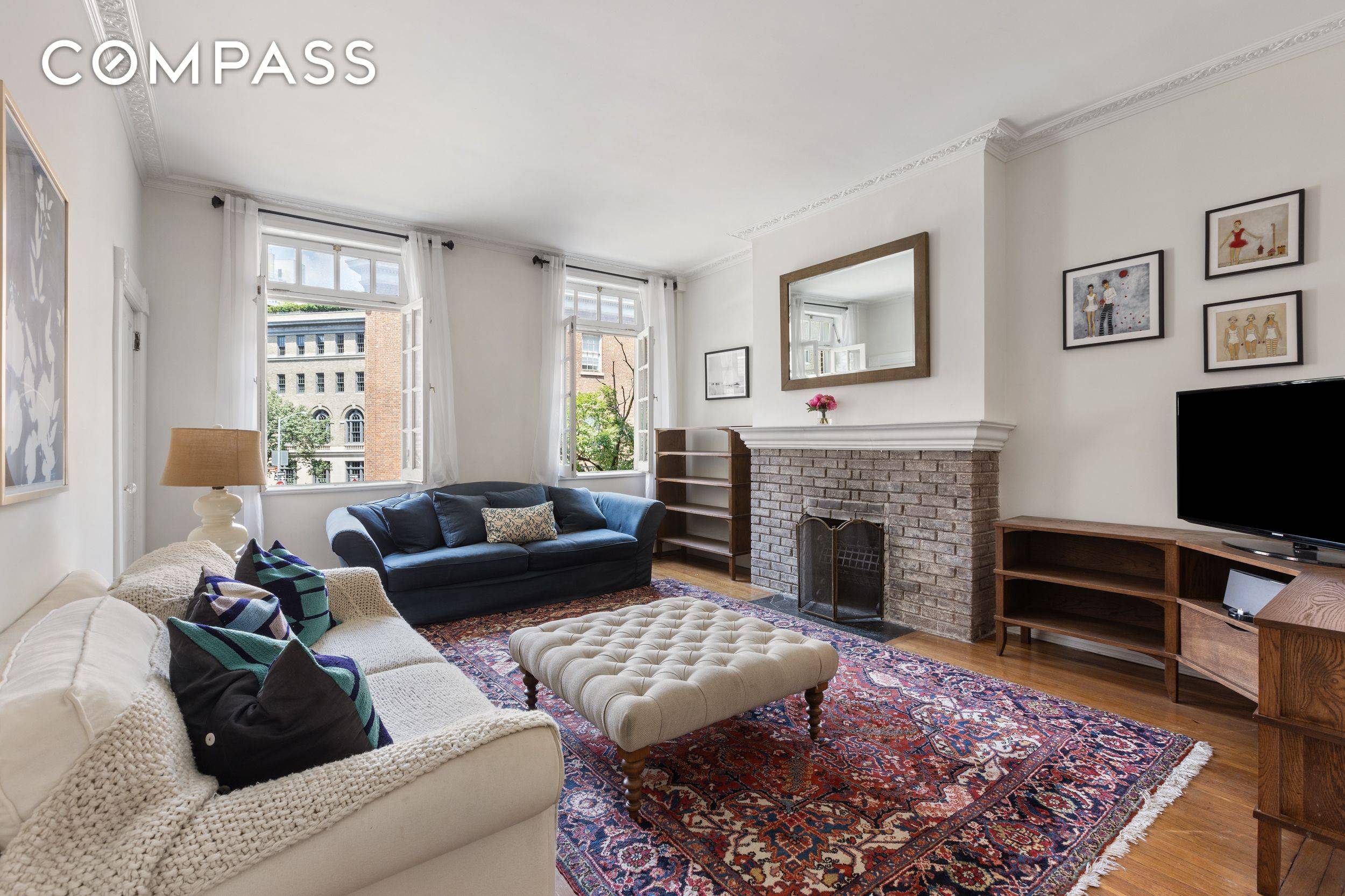 168 Waverly Pl is a distinguished 19th century 22 foot wide landmarked townhouse in the heart of the Village, perfectly positioned at the intersection of Greenwich and West Village.