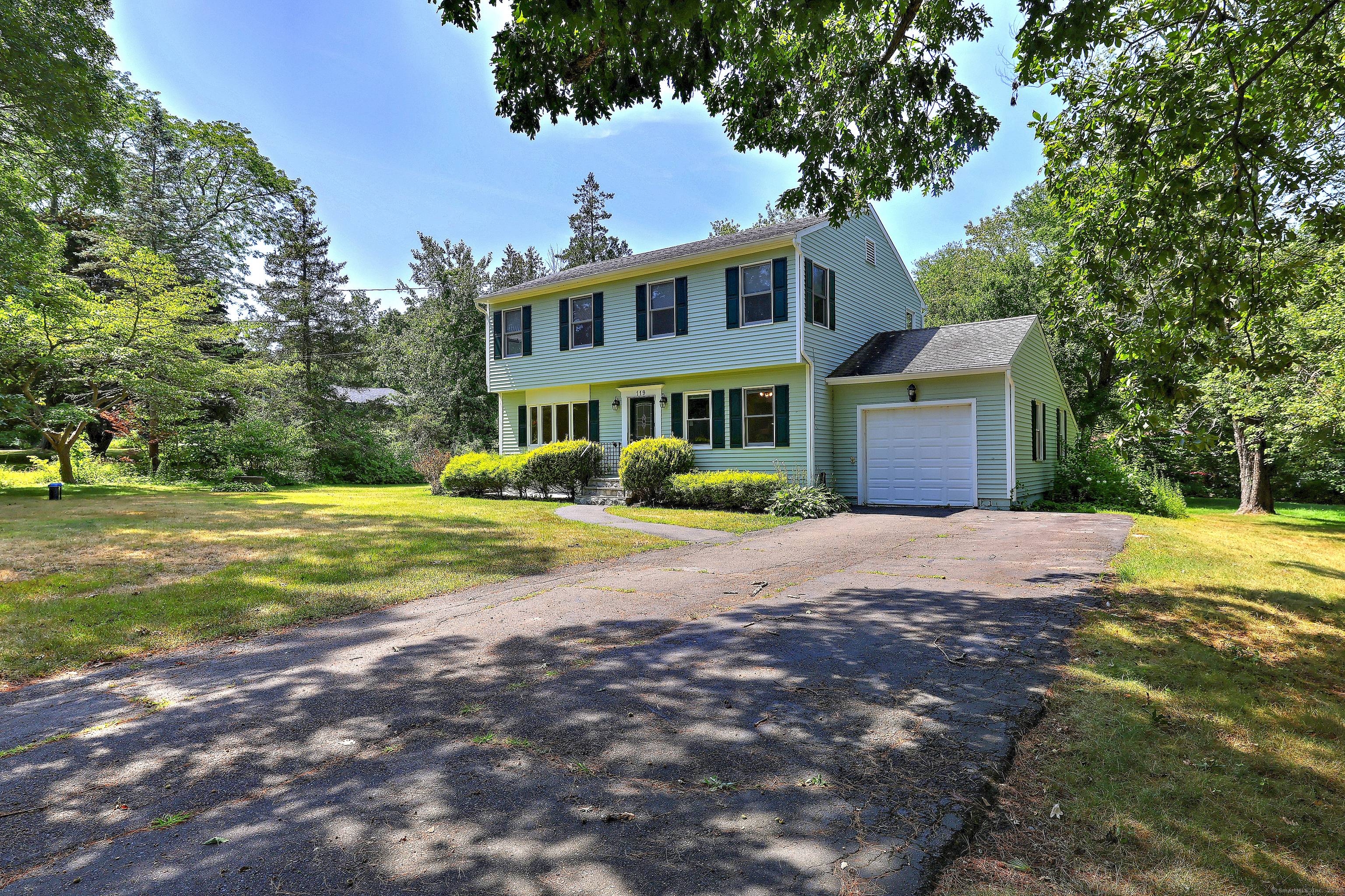 Spacious four bedroom, two bathroom house situated on approximately 0.