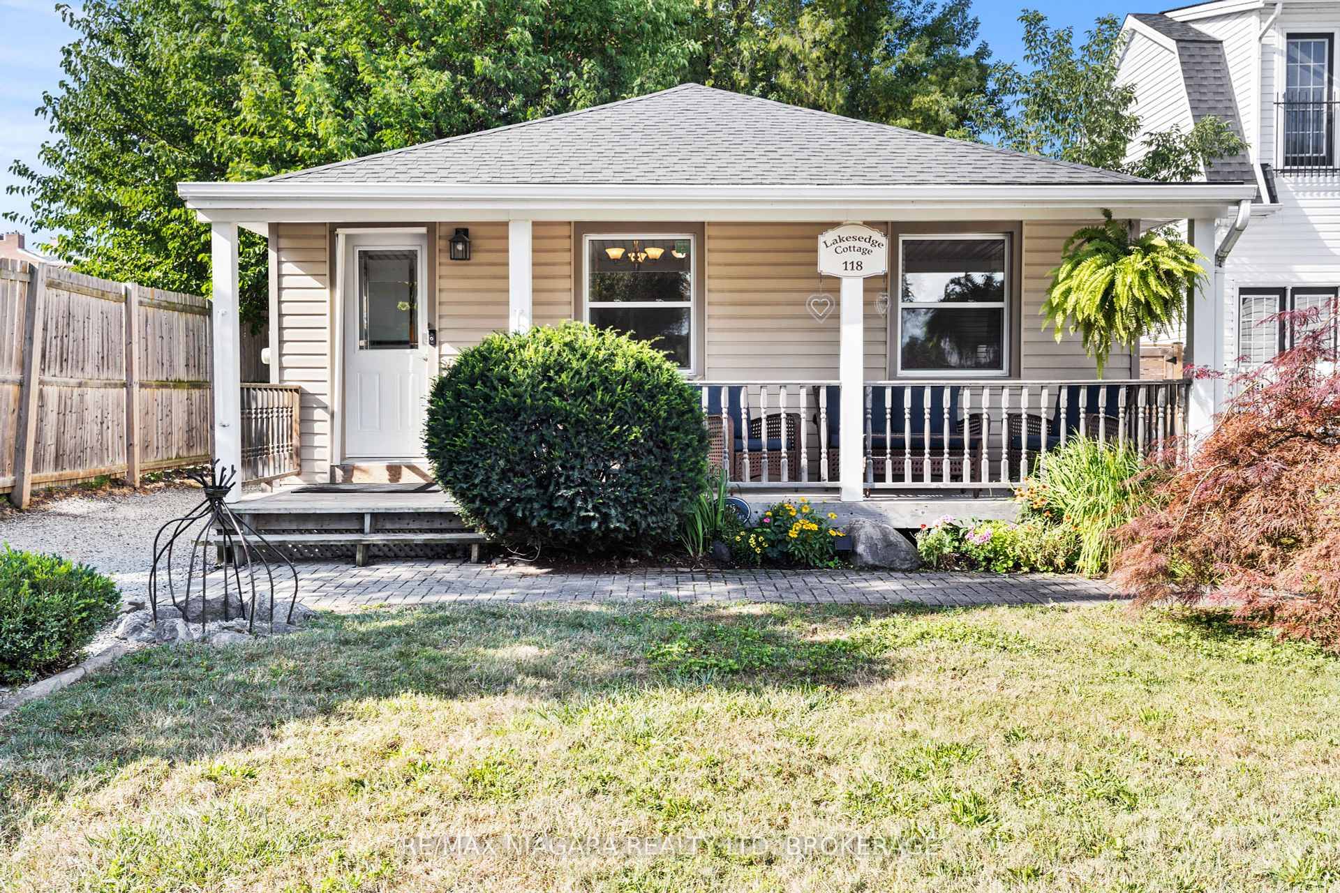 Nestled in Old Town Niagara on the Lake, 118 Lockhart Street offers an irresistible blend of charm, location, and imagination ready potential.