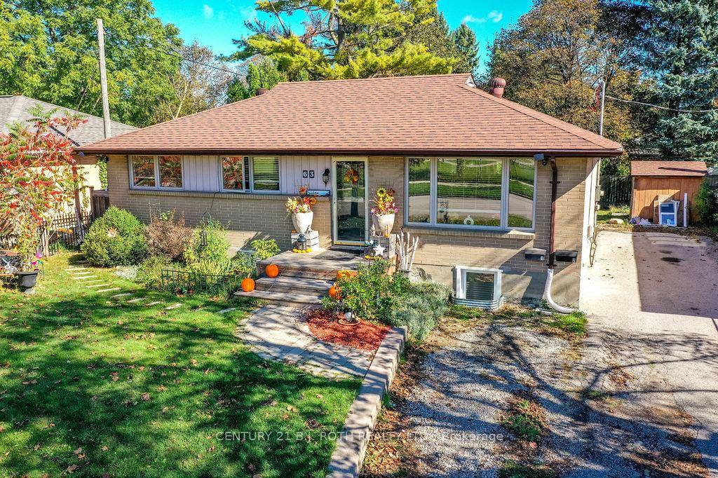 This fully legal duplex offers an excellent investment opportunity or an ideal setup for multi generational living in one of Barrie's most convenient neighbourhoods.