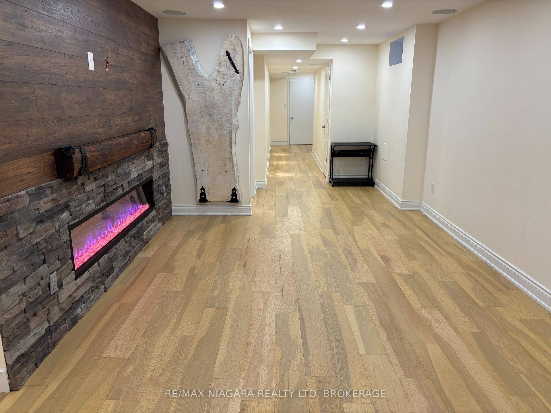 Welcome to your dream home in the heart of Thorold !