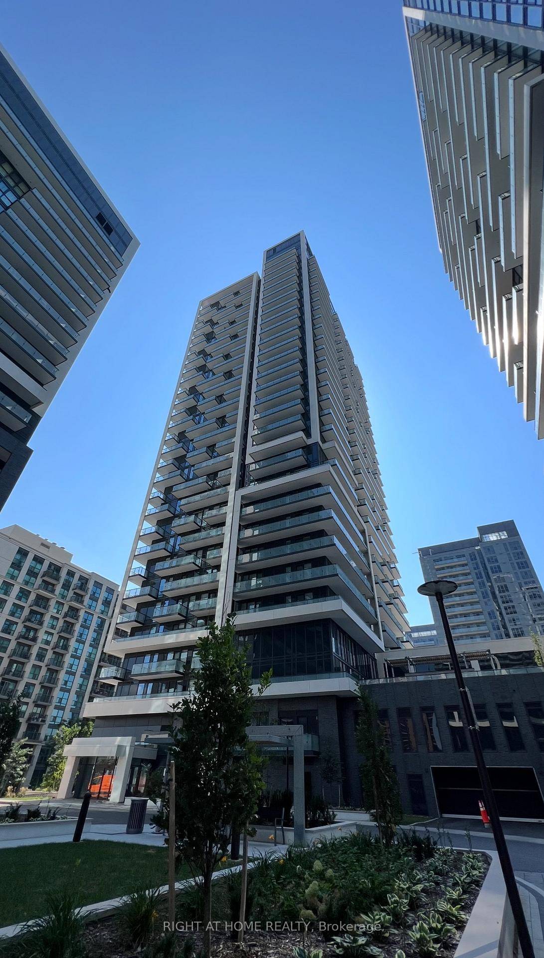 Welcome to Era2 by Pemberton the epitome of sophisticated chic living in Richmond Hill.