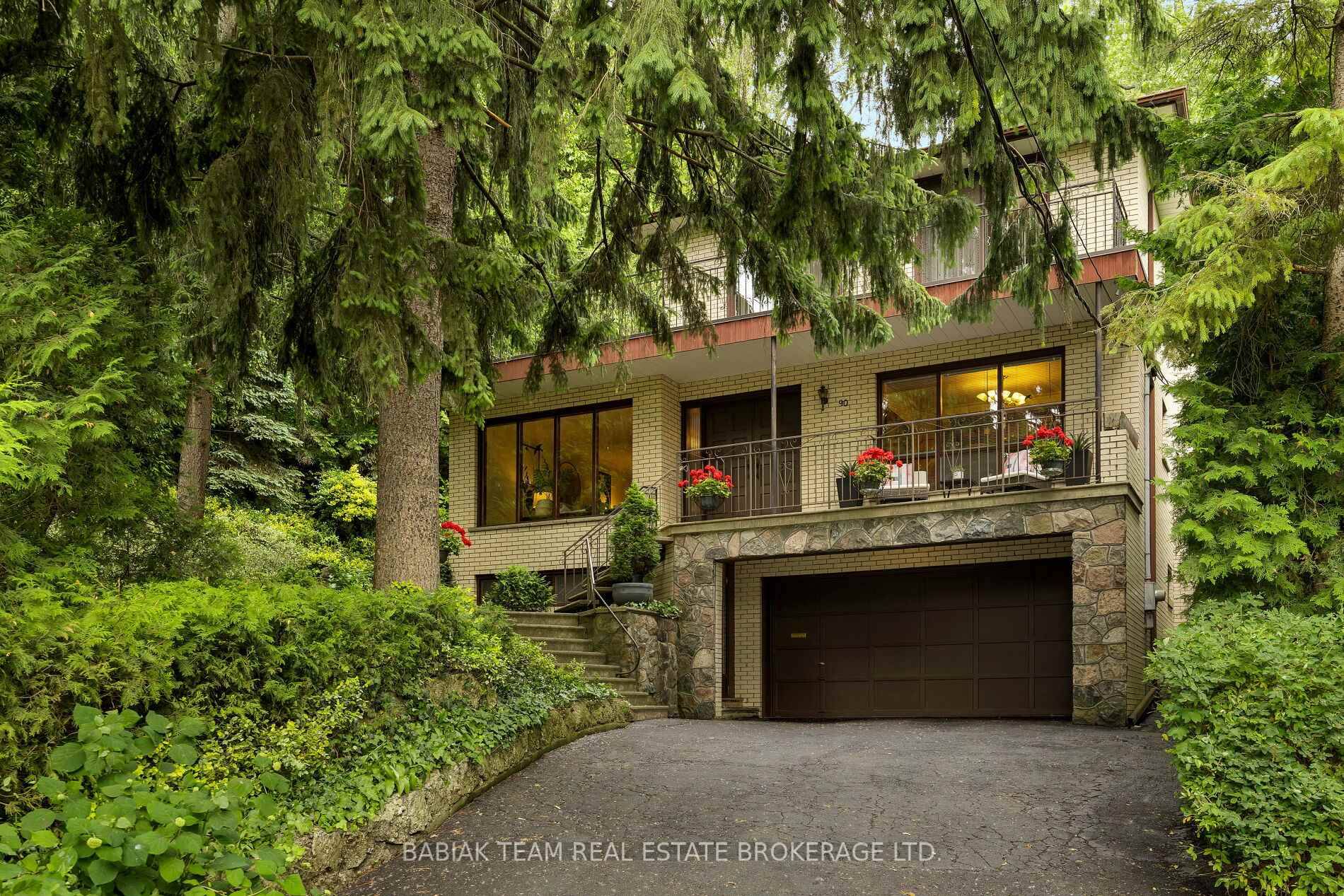 An impressive, custom 3 1 contemporary home located in a prime Old Mill Baby Point enclave, offering 2, 880 square feet of living space across three well designed levels.