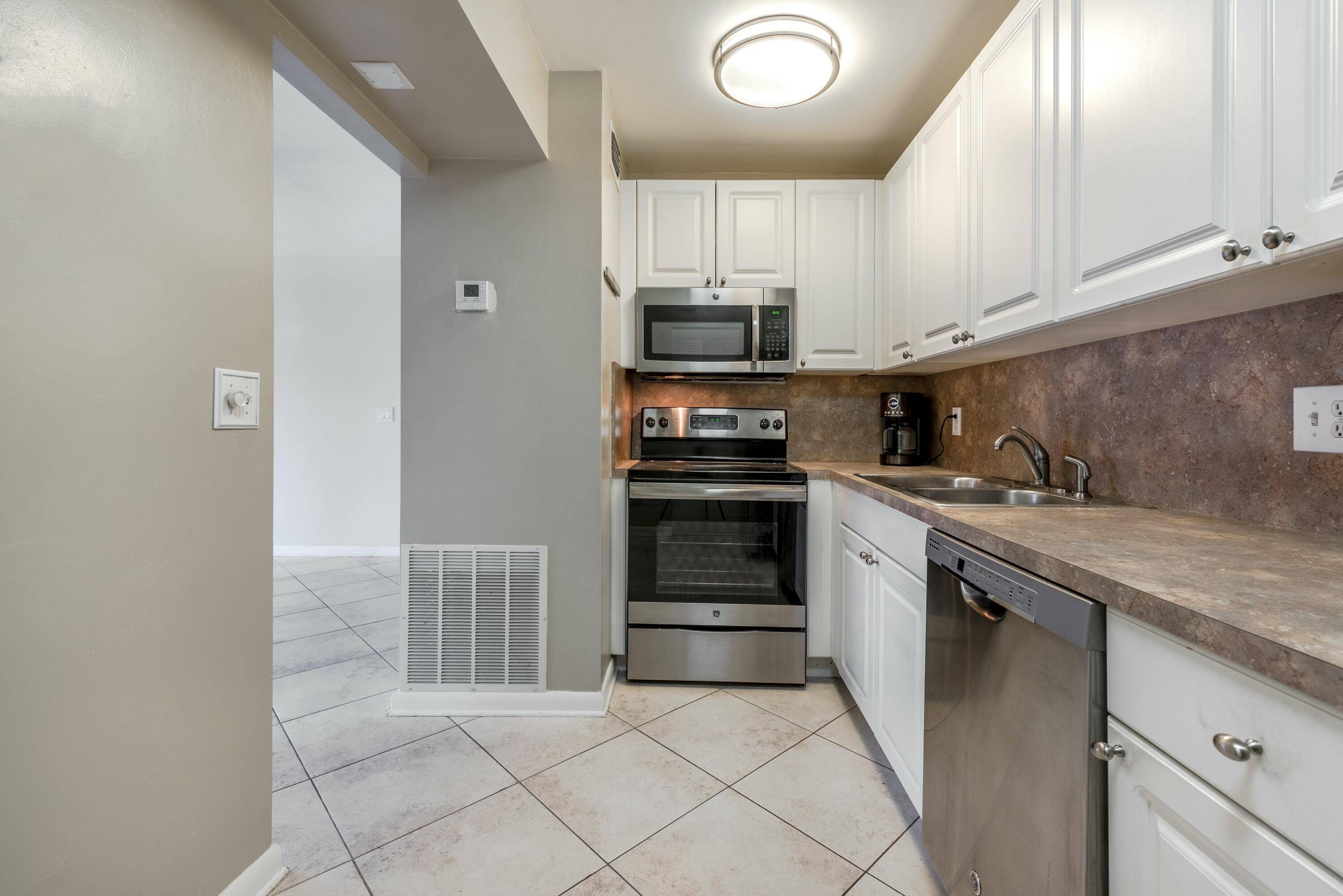 Motivated Seller ! This rare corner unit is one of the few with a low HOA fee a fantastic opportunity in the sought after 55 community of Golden Lakes Village ...