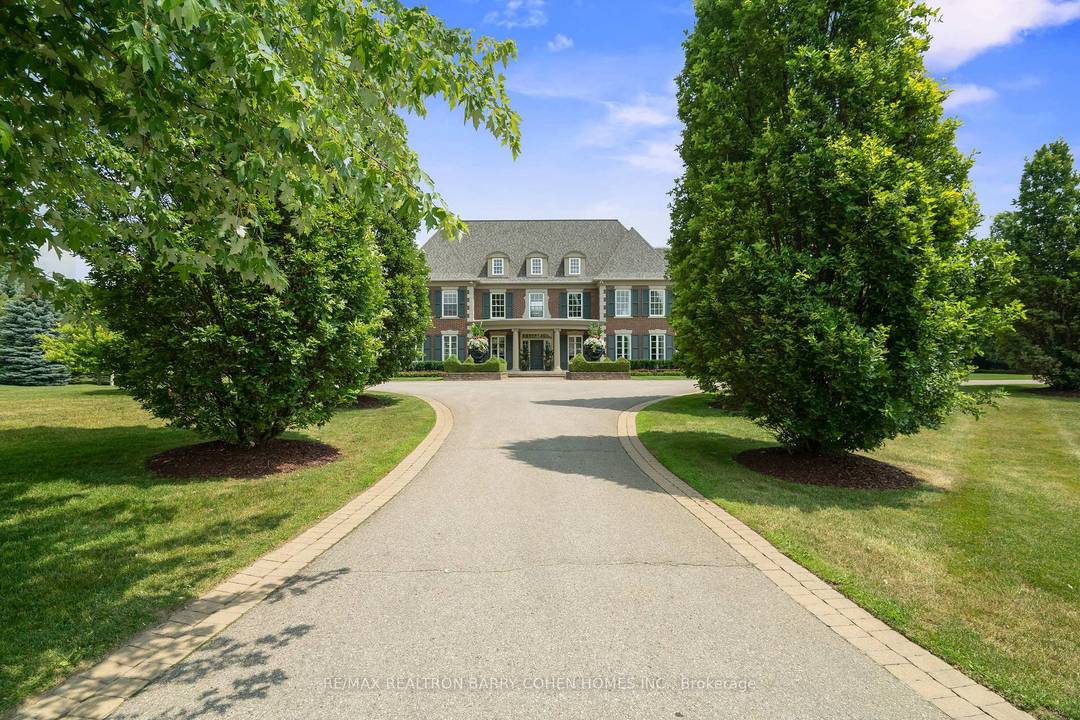 Bespoke Georgian Designed Custom Built Residence Within The Much Sought After Prestigious Fairfield Estates.