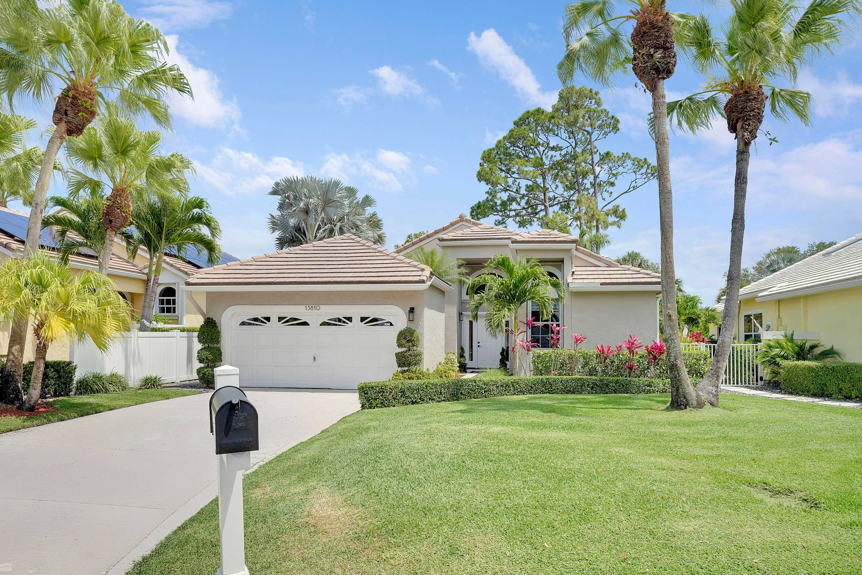 Charming and Adorable Home with Stunning Golf Course Views !