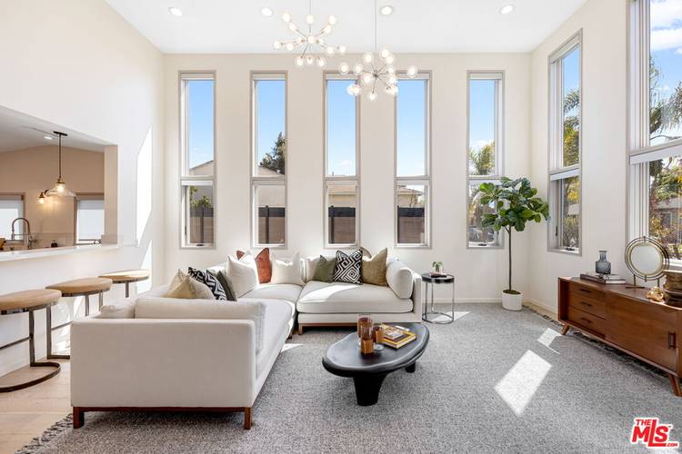 3910   Berryman Ave 4BR Marina Del Rey La