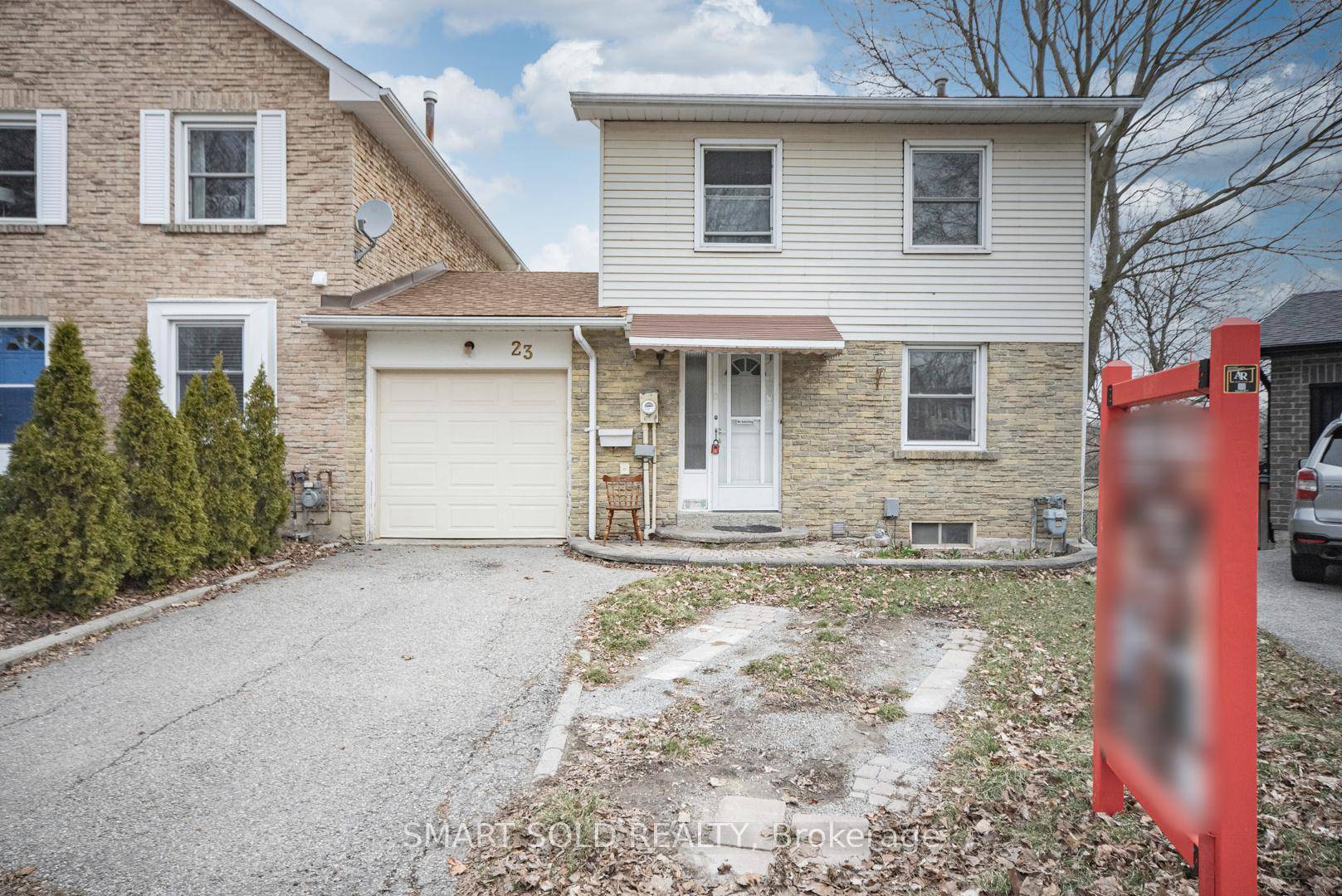 Wow ! Rarely Available 3 Bedroom Freehold End Unit Townhouse With A Walk Out Basement And A Large, Private Backyard Backing Onto A Park No Neighbors Behind !