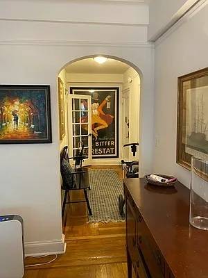 This is a unique two bedrooms, 2 baths, 1, 113 sq.